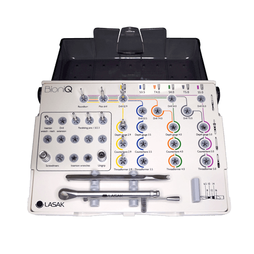 BioniQ Chirurgie-Kassette mit Instrumentarium für 2,9 mm-Implantate